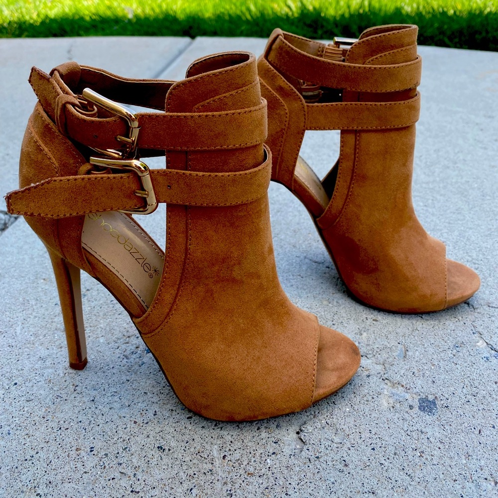 ShoeDazzle bootie